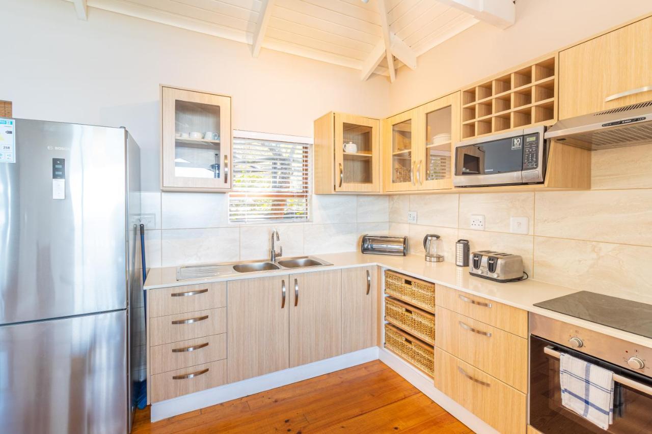 Boardwalk Lodge - Self-Catering ワイルダーネス エクステリア 写真