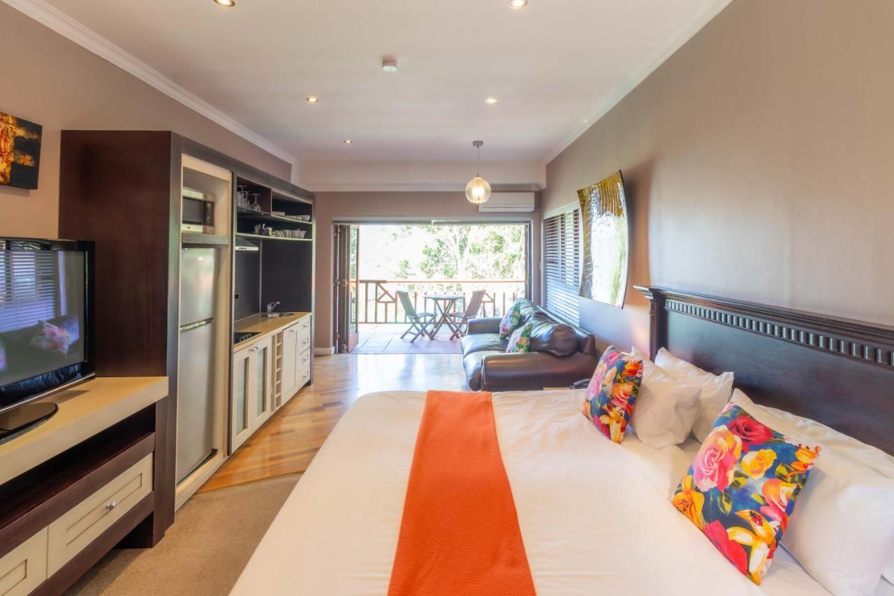 Boardwalk Lodge - Self-Catering ワイルダーネス エクステリア 写真