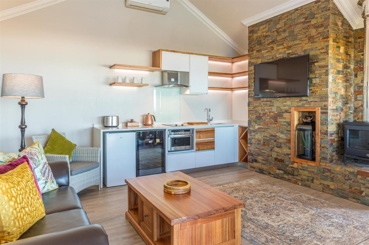 Boardwalk Lodge - Self-Catering ワイルダーネス エクステリア 写真